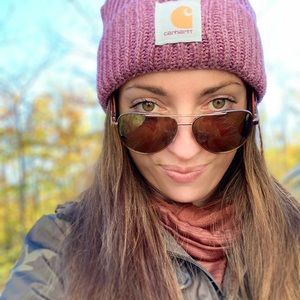 Meet your Posher, Olivia